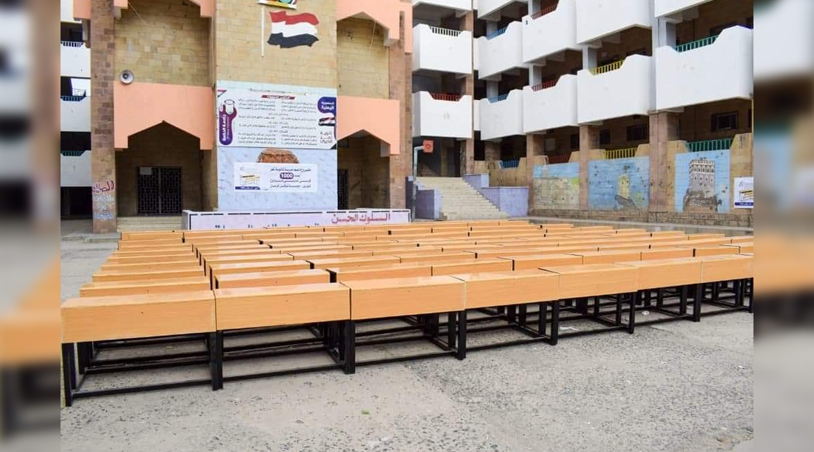 TKF provides 1,000 wooden seats for classrooms in Taiz High School